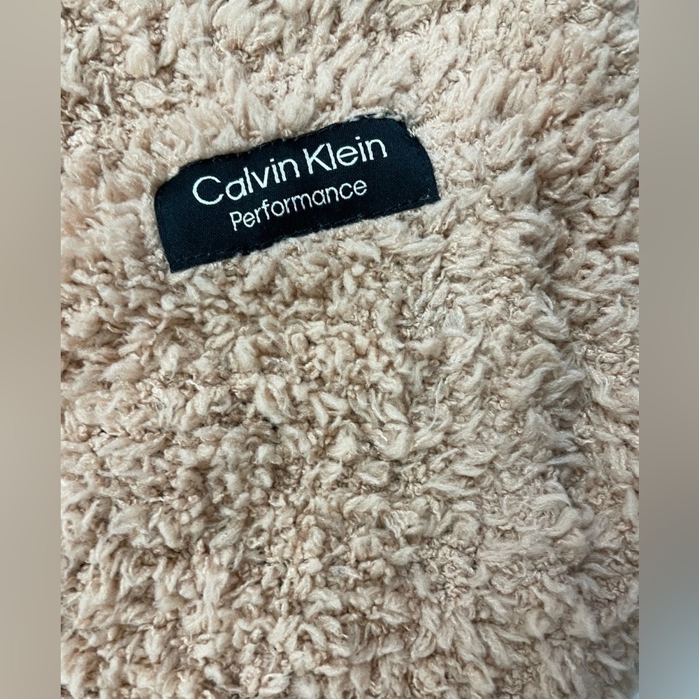 Calvin Klein Performance Shaggy Jogger - Picture 6 of 10